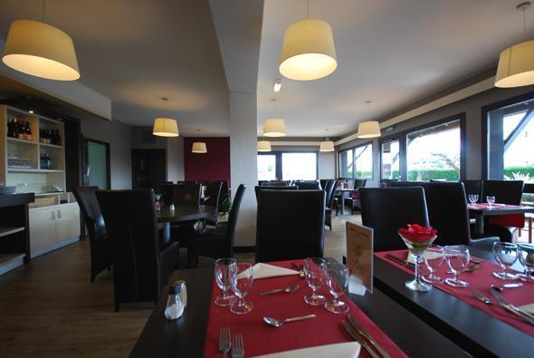Hotel Inn Design Poitiers Sud Zewnętrze zdjęcie