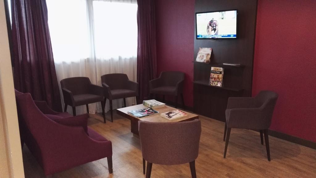 Hotel Inn Design Poitiers Sud Zewnętrze zdjęcie