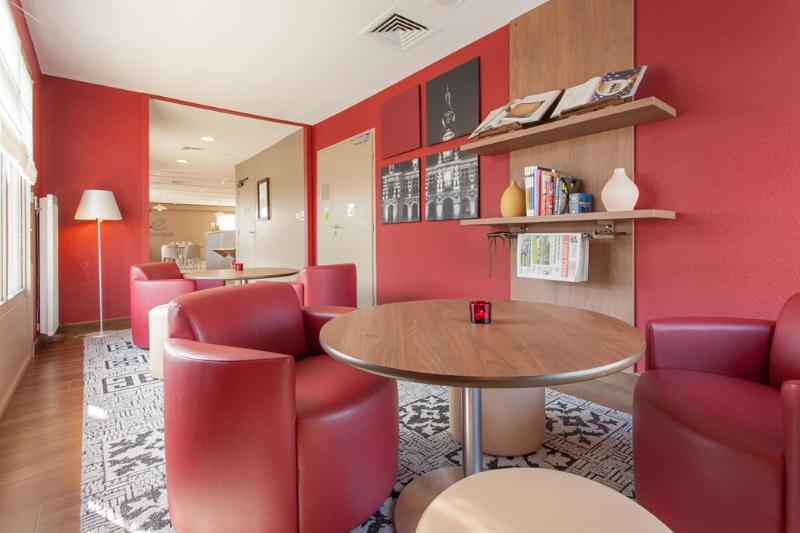 Hotel Inn Design Poitiers Sud Zewnętrze zdjęcie