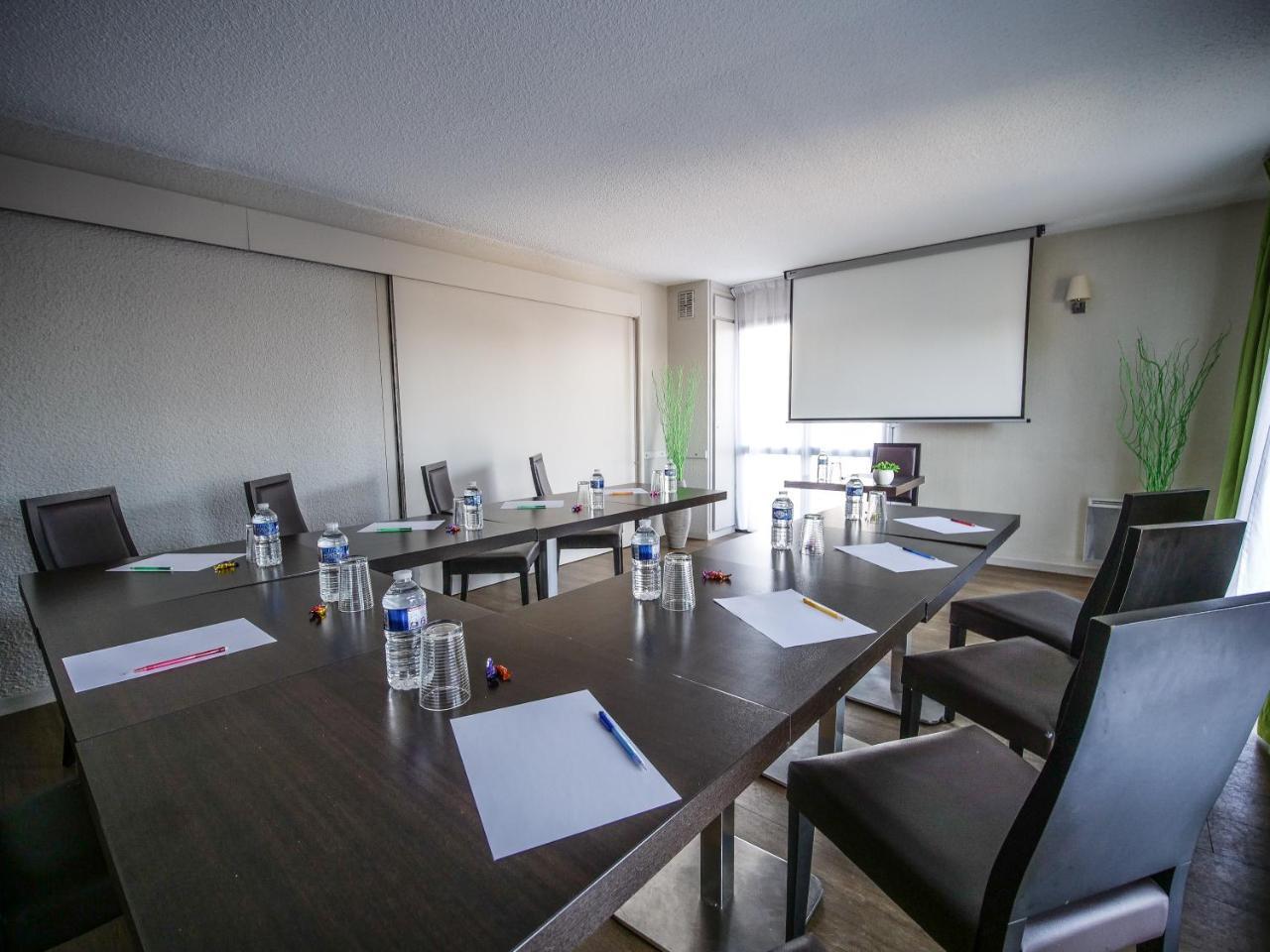 Hotel Inn Design Poitiers Sud Zewnętrze zdjęcie